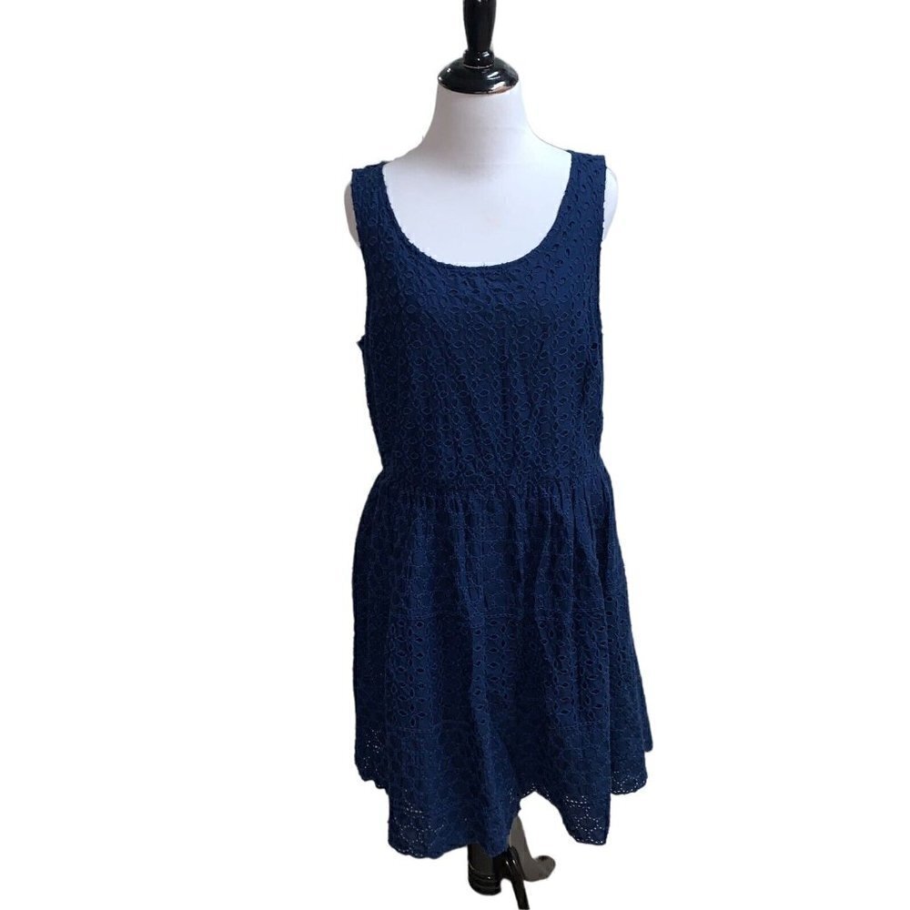 Old Navy Women's Mini Dress Size 12 Tea Dress Eyelet Fit and Flare Sleeveless